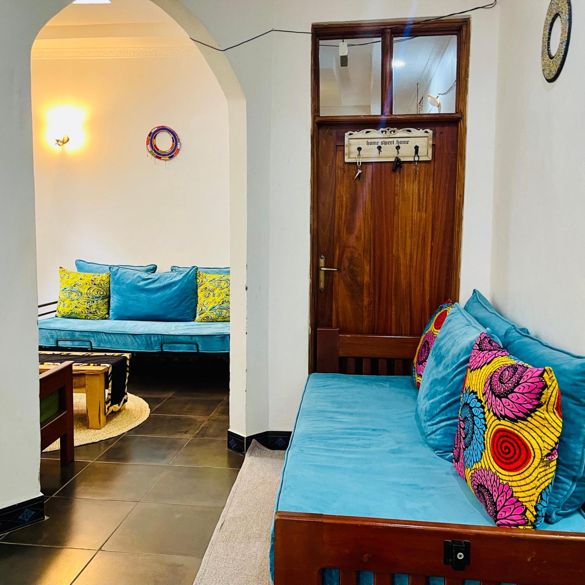 Sophie Homestay Moshi Exteriör bild